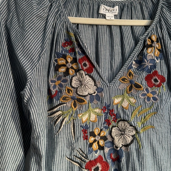 Velvet by Graham and Spencer - Picture 4 of 7